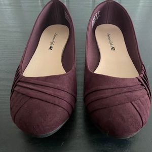 American Eagle By Payless Women's Flats Faux Suede Plum Size 7